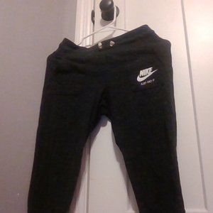 Nike capri sweatpants